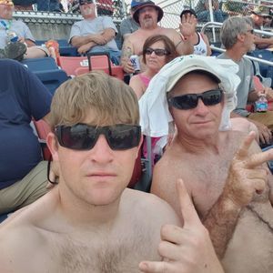 Meet your Posher, Robert wayne